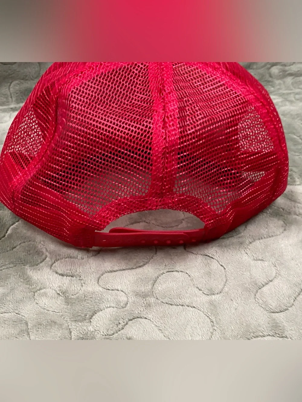 VTG 80s Red Nebraska Cornhuskers SnapBack Mesh Trucker Hat, Foam Deterioration